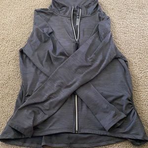 Long sleeve light workout jacket